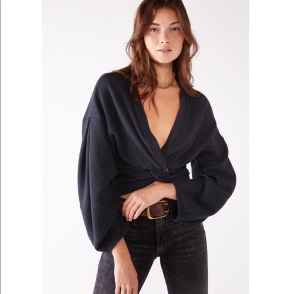 WE THE FREE Black Fall For You Twisted Top Shirt Waffle Knit Cropped Top